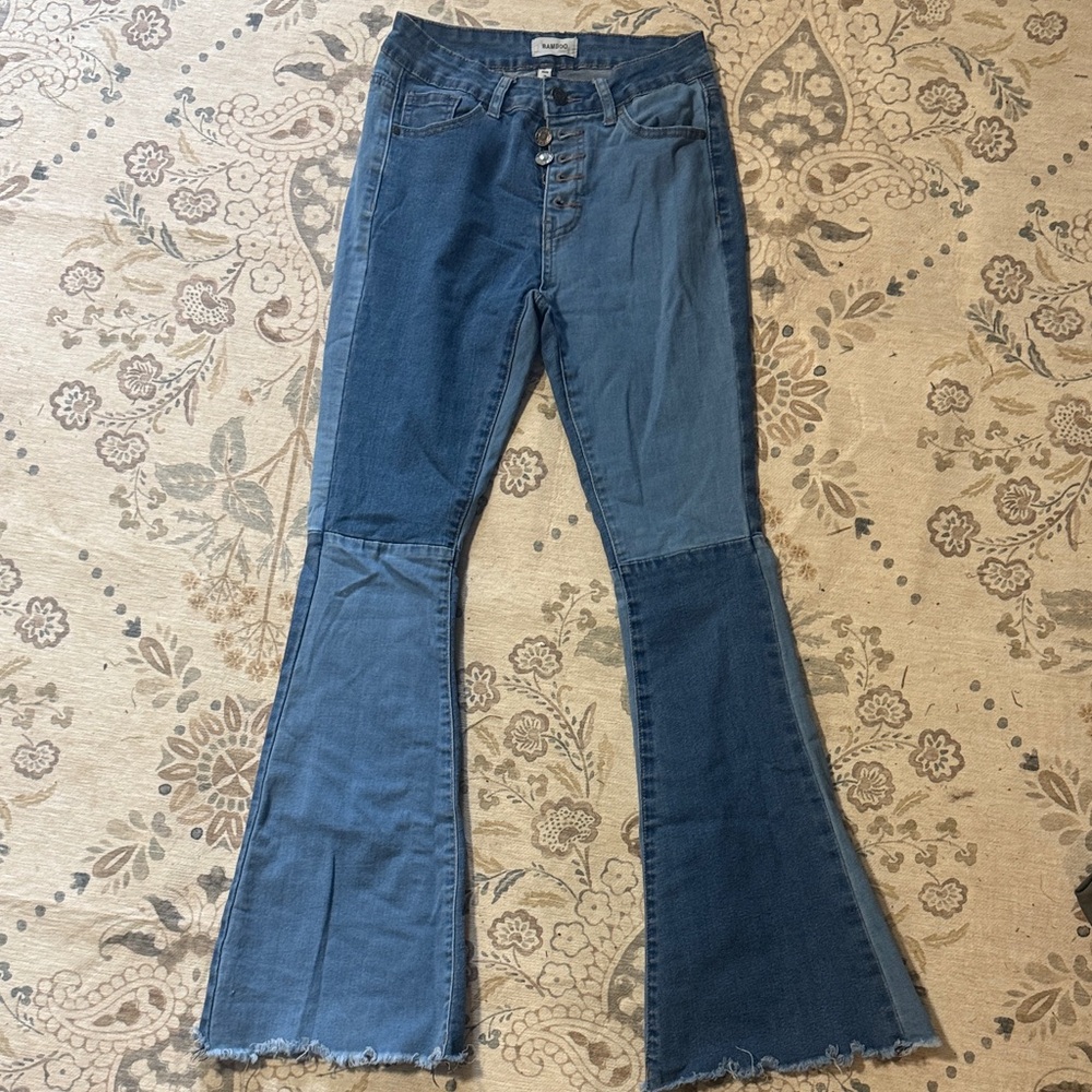 BAMBOO Two-Tone Patchwork Flare Jeans in Mixed Blue